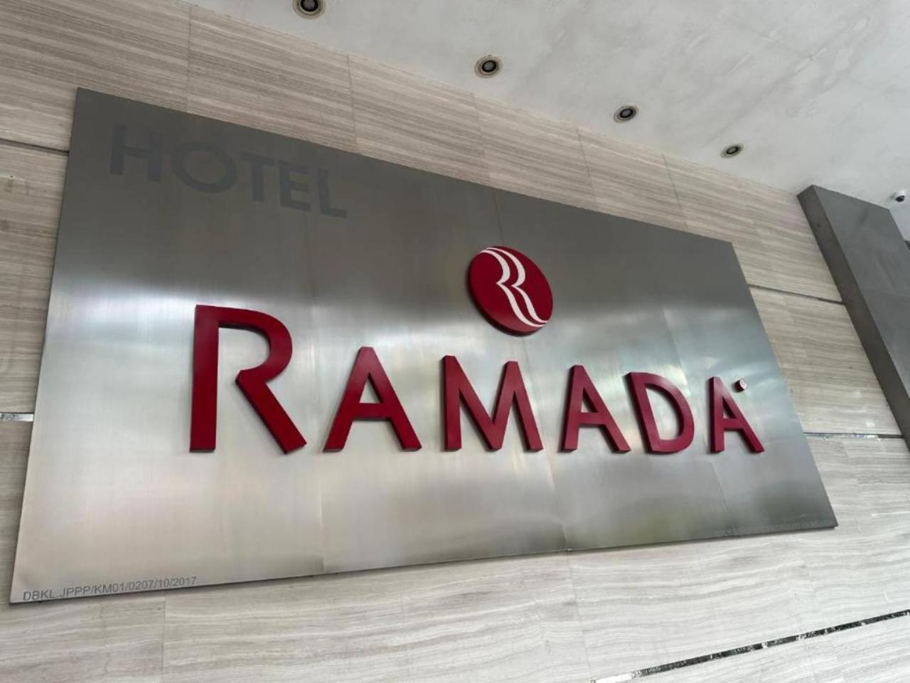 Rs Suites In Bukit Bintang Куала-Лумпур Экстерьер фото