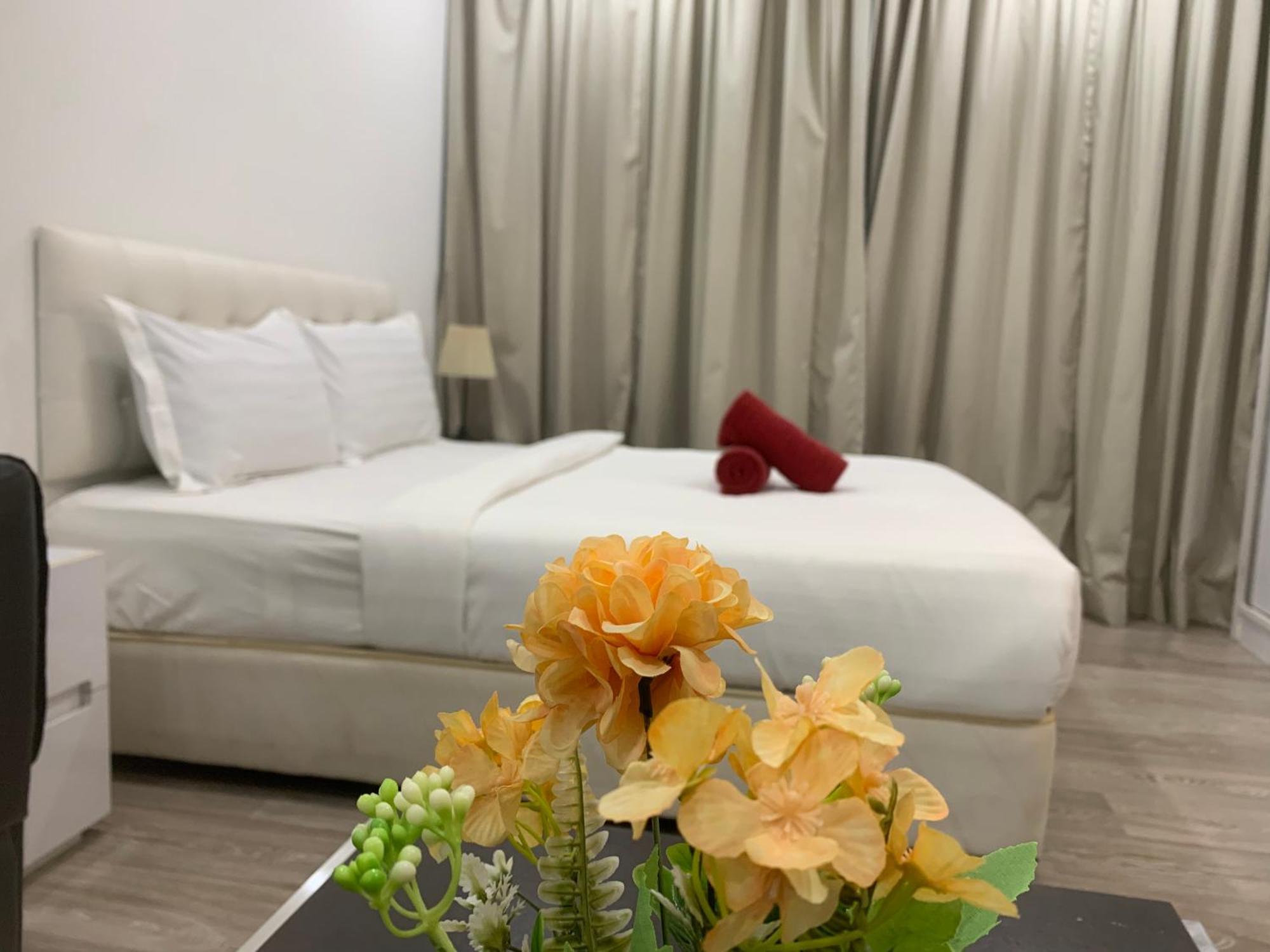 Rs Suites In Bukit Bintang Куала-Лумпур Экстерьер фото